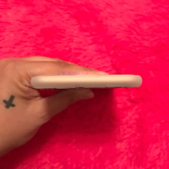 NEW iPhone 7+/8+ Floral Case - Picture 3 of 7